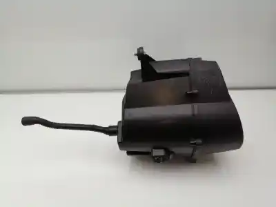 Автозапчастина б/у ПОВІТРЯНИЙ ФІЛЬТР для SEAT IBIZA SC (6J1)  Посилання на OEM IAM 6R0129601C  