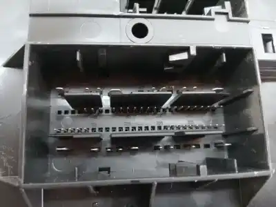 Second-hand car spare part glow plug for skoda octavia combi (5e5) scout 2.0 150 cv oem iam references 5q0937086ak000  