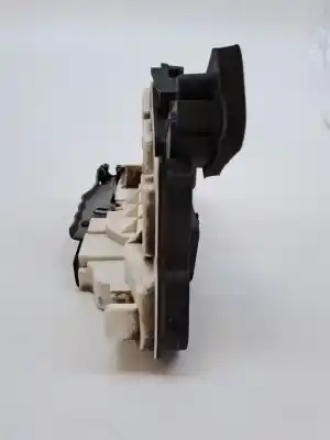 Peça sobressalente para automóvel em segunda mão fechadura da porta dianteira esquerda por skoda octavia combi (5e5) scout 2.0 150 cv referências oem iam 5e1837015a  