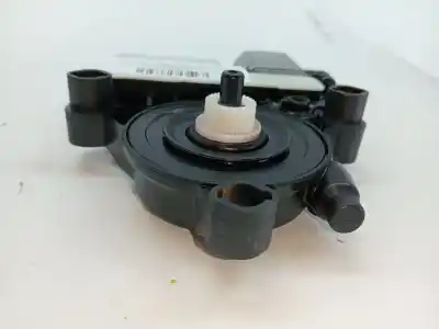 Pezzo di ricambio per auto di seconda mano motore alzacristalli posteriore destro per skoda octavia combi (5e5) scout 2.0 150 cv riferimenti oem iam 5q0959812a  