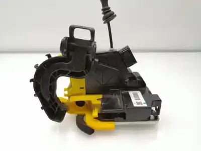 Second-hand car spare part front right door lock for kia ceed (cd) d4fb oem iam references 81320a2110  