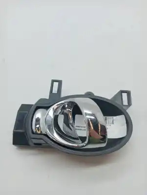 Pièce détachée automobile d'occasion POIGNÉE INTÉRIEURE ARRIÈRE DROITE pour NISSAN JUKE (F15)  Références OEM IAM 80670BA61A  