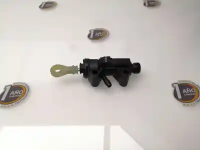 Pezzo di ricambio per auto di seconda mano pompa frizione per bmw x3 (e83) n47d20c riferimenti oem iam 21526758822  13570610 - 1163899