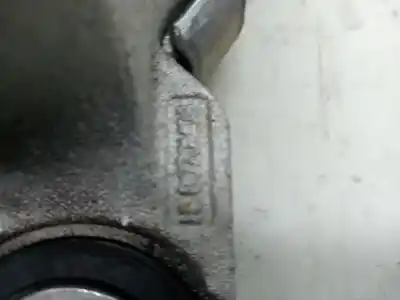 Second-hand car spare part engine support for volvo xc60 2.4 diesel cat oem iam references 31401307  