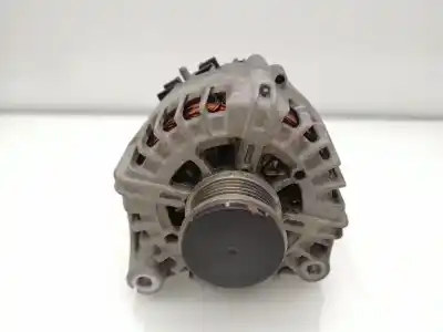 Second-hand car spare part Alternator for BMW X3 (E83) N47D20C OEM IAM references 12318507624  2608669F