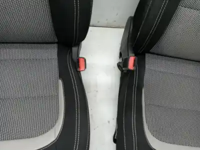Second-hand car spare part complete seat set for kia ceed ceed drive oem iam references 88103a2010aud  88202a2010aud - 89100a2010aud