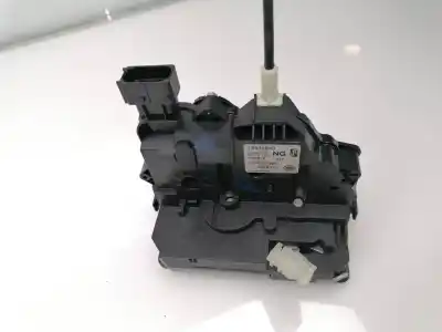 Second-hand car spare part front right door lock for opel corsa e b13dtr oem iam references 13431840  