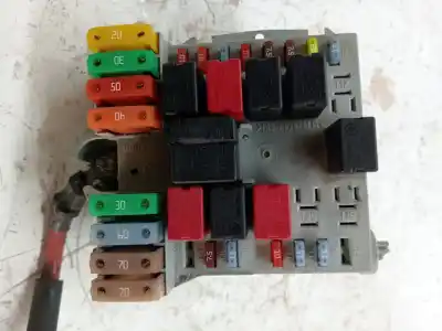 Pezzo di ricambio per auto di seconda mano  per LANCIA YPSILON (101)  Riferimenti OEM IAM 51724661  51724662