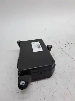 Pezzo di ricambio per auto di seconda mano modulo elettronico per lancia ypsilon (101) 1.4 16v platino riferimenti oem iam 51771412  