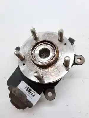 Pièce détachée automobile d'occasion moyeu de roue avant droite pour kia ceed ceed drive références oem iam 51716a6000