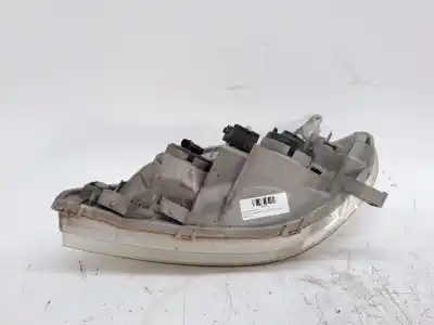 Second-hand car spare part right headlight for toyota corolla (e12) 2.0 turbodiesel cat oem iam references 8113002180  