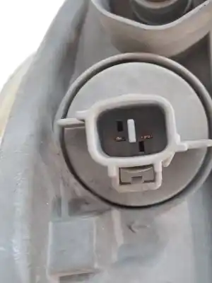 Second-hand car spare part right headlight for toyota corolla (e12) 2.0 turbodiesel cat oem iam references 8113002180  