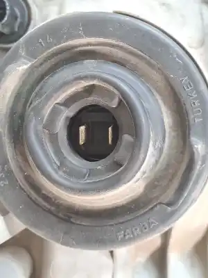 Second-hand car spare part right headlight for toyota corolla (e12) 2.0 turbodiesel cat oem iam references 8113002180  