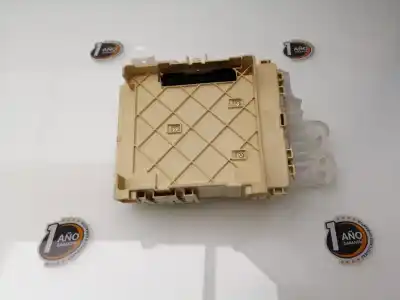 Second-hand car spare part fuse box unit for toyota auris (e18) 1nd oem iam references 63850950  8273012x70a