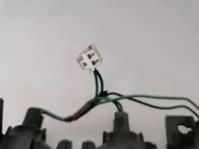 Автозапчастина б/у центральний гампов для mitsubishi montero (v80/v90) 4m41 посилання на oem iam mr490839  