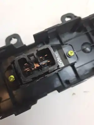 Second-hand car spare part right front power window switch for kia niro * oem iam references 93575g5110  