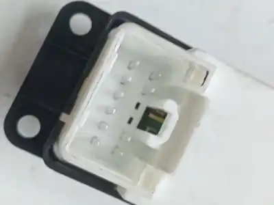 Peça sobressalente para automóvel em segunda mão botão / interruptor elevador vidro dianteiro direito por mazda mazda 6 mazda 6 2.2 cdti referências oem iam gdk466370a  