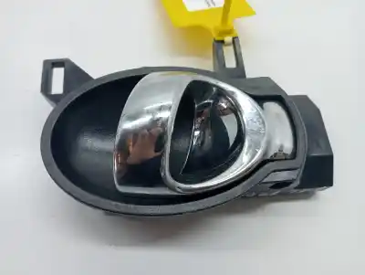 Peça sobressalente para automóvel em segunda mão puxador interior dianteiro esquerdo por nissan note (e12) 1.2 referências oem iam 806701ha0b