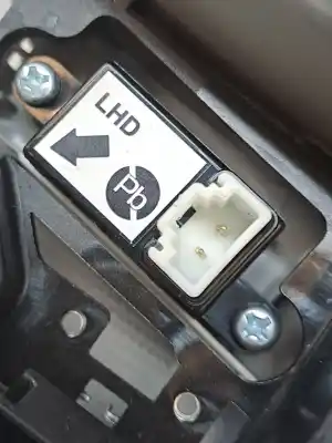 Second-hand car spare part interior light for kia stonic 1.0 t- gdi oem iam references 92800f2010bf3  