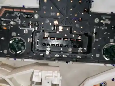 Peça sobressalente para automóvel em segunda mão comando de sofagem (chauffage / ar condicionado)  por nissan note ii (e12) nissan note referências oem iam 275133vu9e  