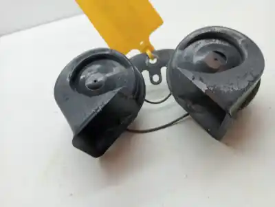 Pezzo di ricambio per auto di seconda mano corno per renault laguna iii expression tomtom riferimenti oem iam 256100003r  