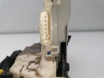 Автозапчастина б/у замок заднього правого дверя для audi a4 avant (8e) a4 avant 8e посилання на oem iam 8k0839016g  