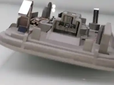 Second-hand car spare part interior light for lexus rx * oem iam references 8124033030a0  