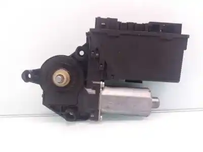 Peça sobressalente para automóvel em segunda mão motor elevador vidro traseiro direito por audi a4 avant (8e) brb referências oem iam 8e0959802a  0130821766
