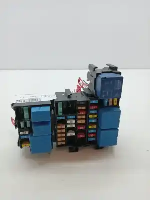 Second-hand car spare part fuse box unit for renault captur i h4b a4 oem iam references 255502585r