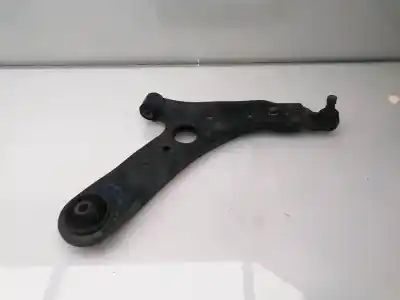 Peça sobressalente para automóvel em segunda mão Braço De Suspensão Inferior Dianteiro Direito por KIA CEED (CD) D4FB Referências OEM IAM 54501A6200  