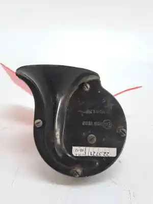 Second-hand car spare part horn for toyota corolla (e12) 2.0 turbodiesel cat oem iam references 8652002100