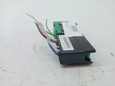 Pezzo di ricambio per auto di seconda mano scatola relè/fusibili per citroen c4 cactus citroen c4 cactus riferimenti oem iam 9627791880  