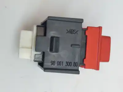 Second-hand car spare part comfort module for citroen c4 cactus citroen c4 cactus oem iam references 9806130080  