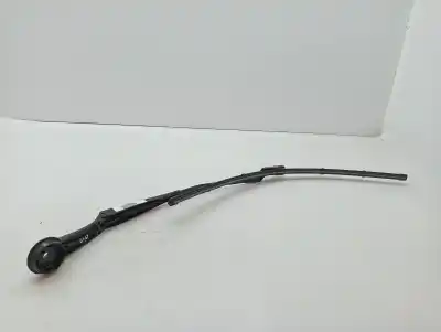 Автозапчастина б/у передній правий річок склоочисника для FORD FOCUS III 2.0 TDCI Посилання на OEM IAM 1868603  BM5117526BC