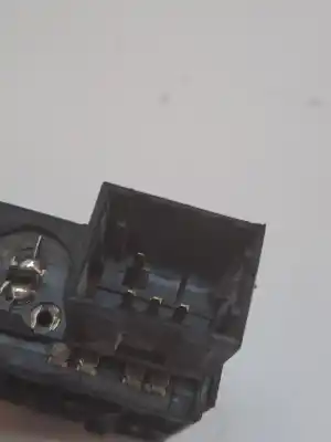 Second-hand car spare part headlights switch for renault trafic combi (ab 4.01) generation expression combi corto oem iam references 7700841235  