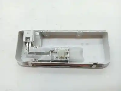 Peça sobressalente para automóvel em segunda mão luz interior por bmw serie 1 berlina (e81/e87) serie 1 120d referências oem iam 695125201  