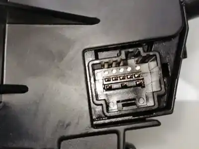 Peça sobressalente para automóvel em segunda mão comandos de alavanca por ford kuga (cbv) ufda referências oem iam 4m5t13n064hh  3m5t6475ae