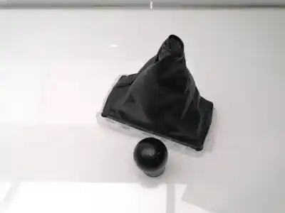 Peça sobressalente para automóvel em segunda mão Forra Da Alavanca De Velocidades por MITSUBISHI ECLIPSE CROSS (GK0W) 4B40 Referências OEM IAM 8011B893XA  