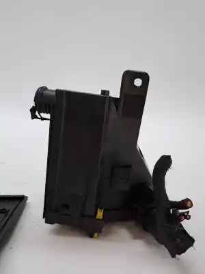 Second-hand car spare part fuse box unit for jeep compass (mp) jeep oem iam references 68282231aa  68286175aa - 68365707aa