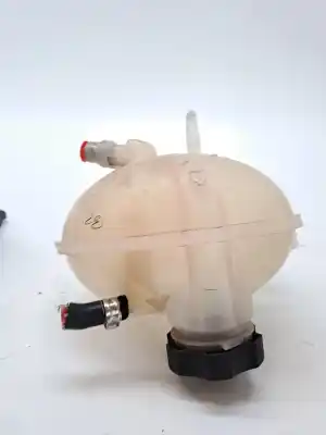 Peça sobressalente para automóvel em segunda mão depósito de expansão por jeep compass (mp) jeep referências oem iam 68289857aa  