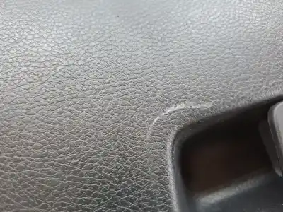 Peça sobressalente para automóvel em segunda mão porta luvas por jeep compass (mp) jeep referências oem iam 5ut20dx9ac  5ut24dx9ab - e5ut20dx9ac