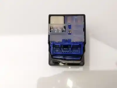 Pezzo di ricambio per auto di seconda mano controllo specchio per toyota auris (e18) 1nd riferimenti oem iam 8487002060  