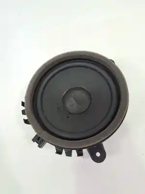 Second-hand car spare part speaker for volvo v40 r-design kinetic oem iam references 31489619  30657445
