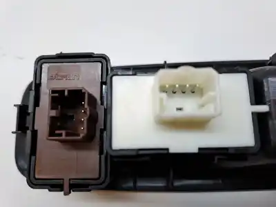 Pezzo di ricambio per auto di seconda mano interruttore alzacristalli anteriore destro per jeep compass (mp) jeep riferimenti oem iam 6bz29lxhaa  