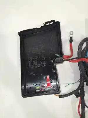 Second-hand car spare part fuse box unit for volvo v40 r-design kinetic oem iam references 31409757  