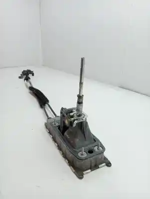 Автозапчасти б/у РЫЧАГ ПЕРЕКЛЮЧЕНИЯ ПЕРЕДАЧ за AUDI A3 (8P1)  ссылки OEM IAM 1K0711112  