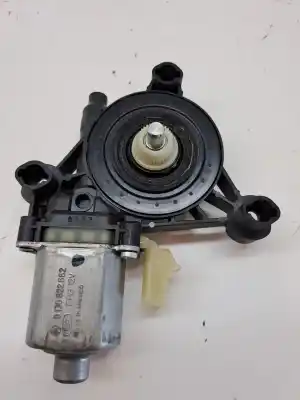 Автозапчасти б/у мотор заднего правого стекла за JEEP COMPASS (MP) JEEP ссылки OEM IAM 68292086AA  