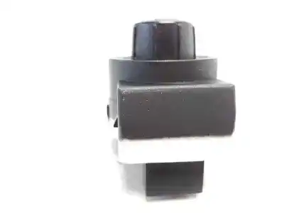 Pièce détachée automobile d'occasion bouton interrupteur pour ssangyong rexton d27dt références oem iam ej2p   Pièce détachée automobile d'occasion bouton interrupteur pour ssangyong rexton d27dt références oem iam ej2p