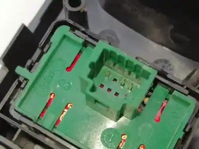 Second-hand car spare part multifunction switch for dacia duster dhd2 oem iam references 251638577r  