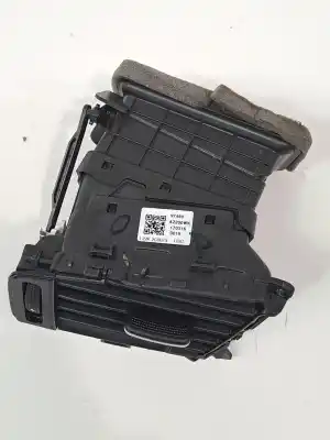 Second-hand car spare part air vent for kia ceed ceed drive oem iam references 97480a2200wk  